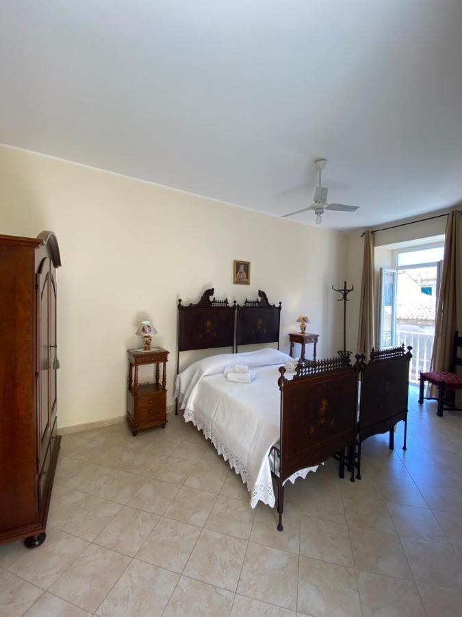 Affaccio Su Stromboli Apartman Tropea Kültér fotó