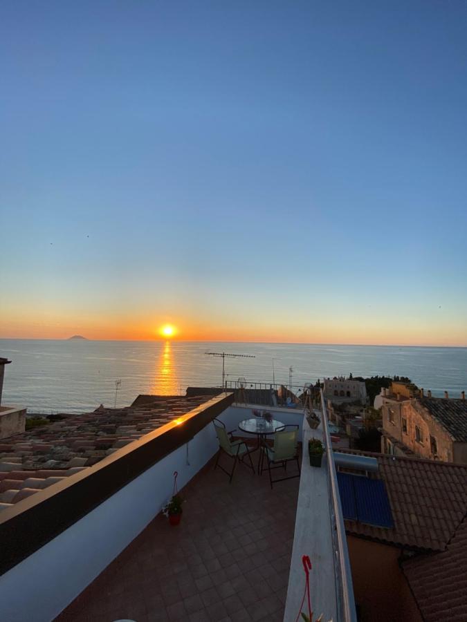 Affaccio Su Stromboli Apartman Tropea Kültér fotó