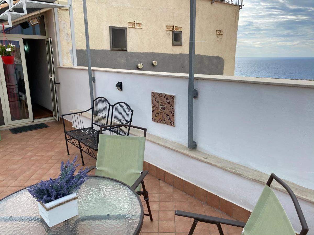 Affaccio Su Stromboli Apartman Tropea Kültér fotó